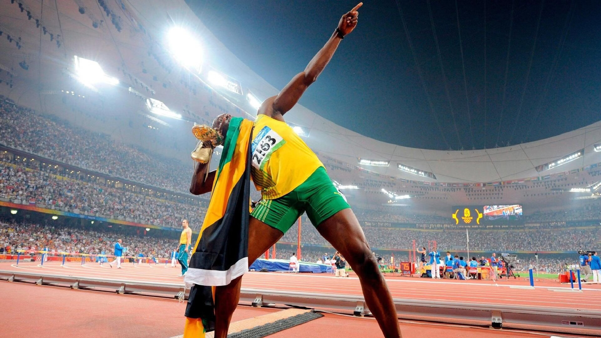 意甲精彩瞬间频现，精妙进球与关键扑救燃爆全场，意甲进球集锦